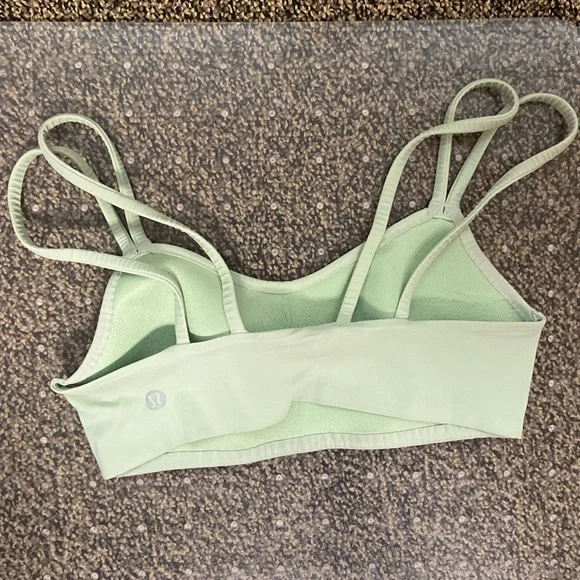 Lululemon Like A Cloud - Picture 2 of 2